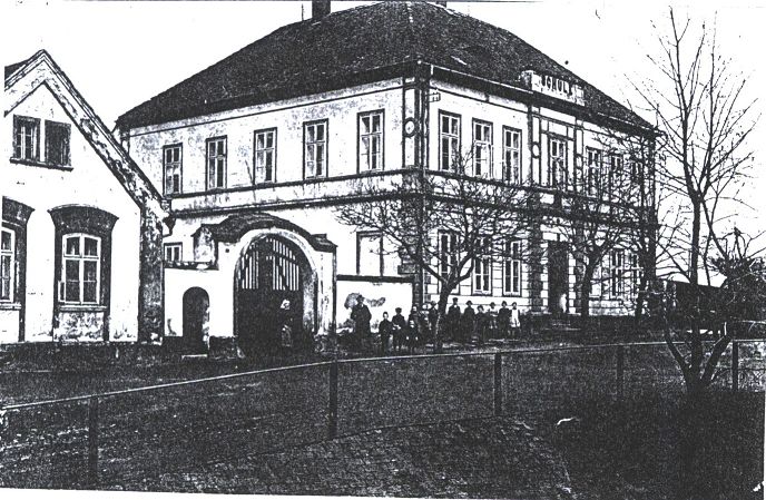 Býv. německá škola 1914