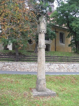 4. Strupčice - Boží muka pozdně gotická